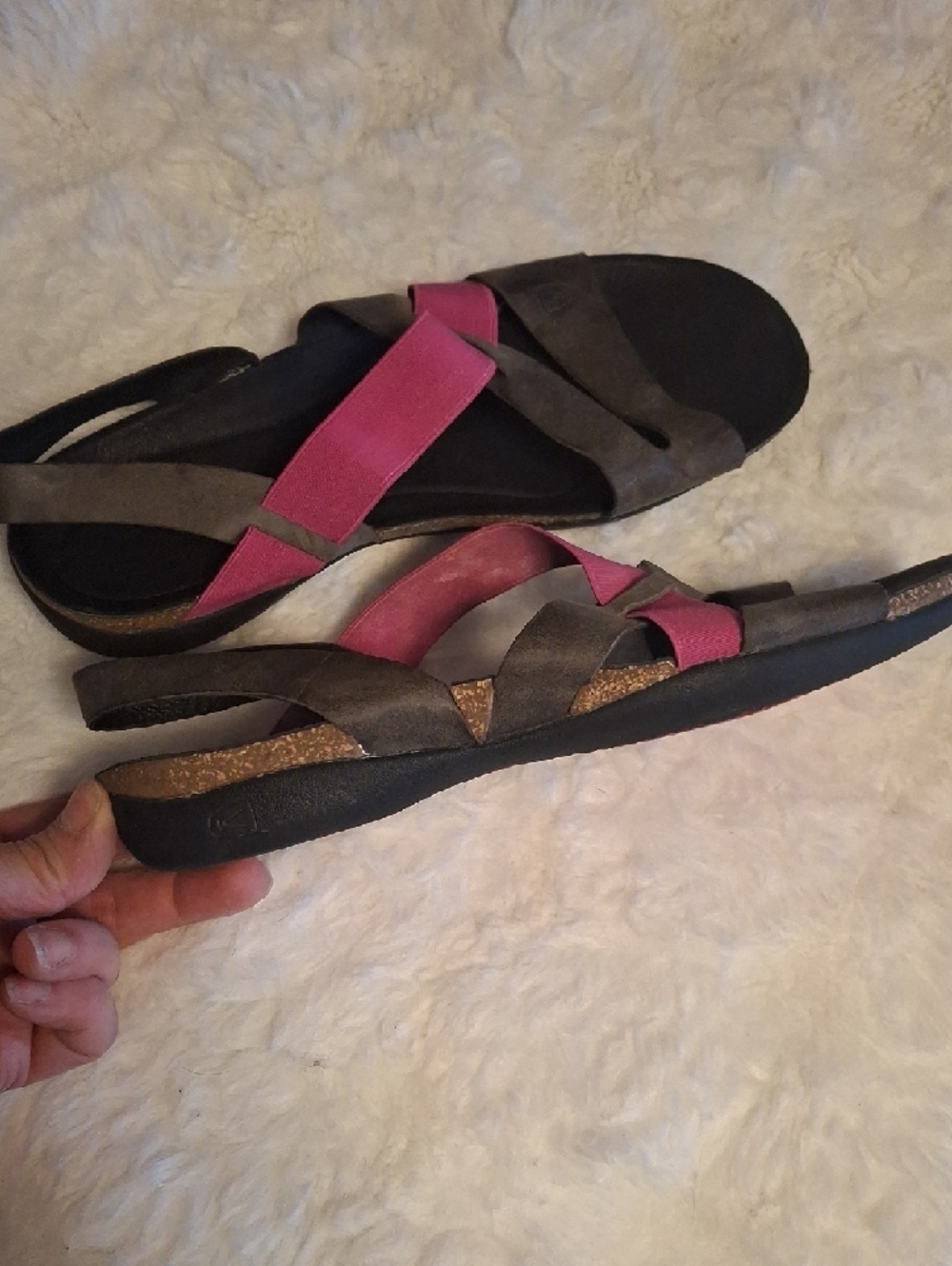 KEEN Dauntless Strappy Leather Sandals Pink Brown Gorpcore Comfort Sz 9 - Picture 5 of 6